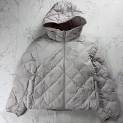 極美品 ユニクロ パフテックパーカ フード キルティング S ナチュラル