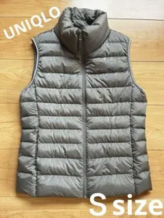 【美品】UNIQLO ユニクロ　ウルトラライトダウンベスト　グレー　Ｓサイズ