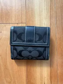 Coach ブラック 二つ折り財布