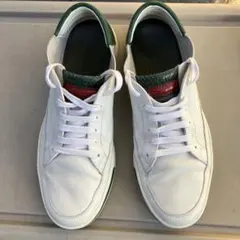GUCCI 美品　本格レザースニーカーのサムネイル