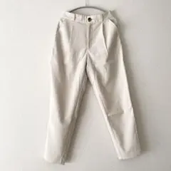 GU 細コーデュロイタックパンツ