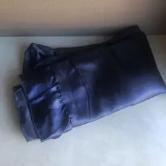 枕カバー シルキータッチ フリル 　ピローケース ネイビー