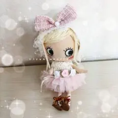 Item thumbnail for item 3691cfb4-0bc3-4eee-9d54-a31e35a4c384