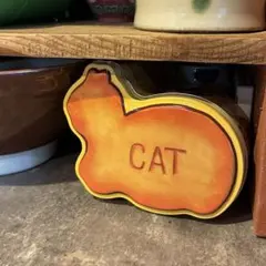 たべっ子どうぶつ　CAT缶