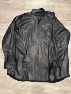 comoli 21aw ディアスキン レザーシャツ size3 - メルカリ
