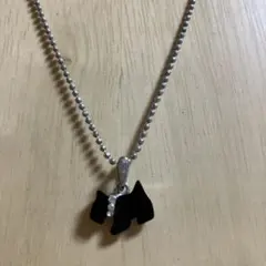 ネックレス　犬モチーフ ブラック かわいい　レトロ　アクセサリー　高見え