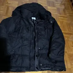 ブラック ダウンジャケット フード付き