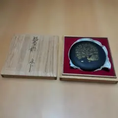 伊勢神宮所蔵 重要文化財 牡丹文八稜鏡 古鏡 金属製 花柄彫刻 木箱付き