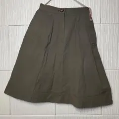 ヴィヴィアンウエストウッド　フレアスカート　ひざ丈　無地