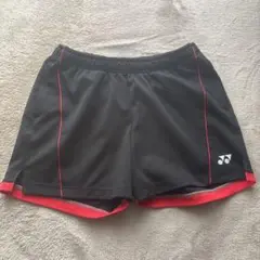 YONEX スポーツパンツ 黒/赤