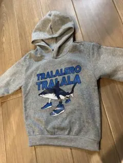 ブレインロット　グレー フード付きパーカー トララレロ・トラララ