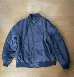 ユニクロ　MA-1ブルゾン