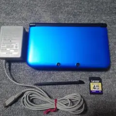 美品　ニンテンドー3DS LL 青 本体 充電器付き