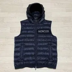 2025年最新】moncler ダウンベスト フード付きの人気アイテム - メルカリ