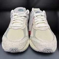 ニューバランス new balance 2002r ek オフホワイト スエード