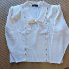 リボン付きホワイトニット Lサイズ