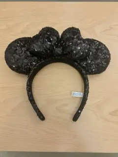 ディズニー　ミニーカチューシャ　黒スパンコール