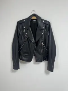 【ZARA】フェイクレザージャケット