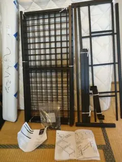 シングル ブラックベッドフレーム　マットレスおまけ付き