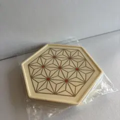 デコレ コンコンブル 六角台座 白 お正月