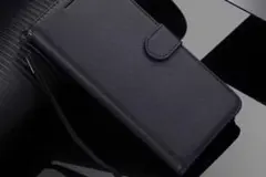 iPhone16e 黒い手帳型ケース ストラップ付き