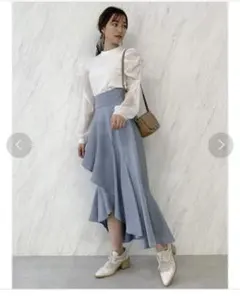 最終価格❗️dazzlin シャイニーラッフルフレアスカートのサムネイル