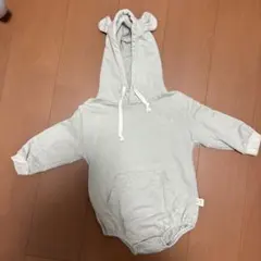 フード付き　グレーロンパース