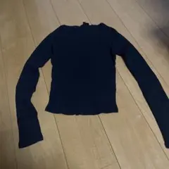 リブカットソー　ブラック　Brandy Melville風トップス