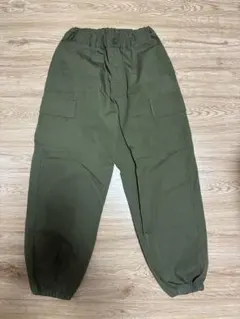 オリーブ カーゴパンツ サイドポケット付き - メルカリ