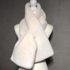 美品 川辺(株) フェイクマフラー クリーム 厚手 ふっかふか 上品