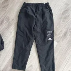 adidas ブラック ジャージパンツ 120