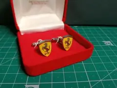 Ferrari フェラーリ 跳ね馬 カフスリンクス カブスボタン ピンバッジ