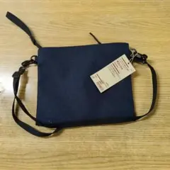 Item thumbnail for item 6a4b3a22-a0b0-48dd-b5b6-e854ef6e0e1f