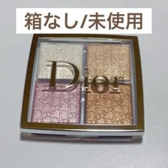 Dior バックステージ ハイライトパウダー 001 Universal