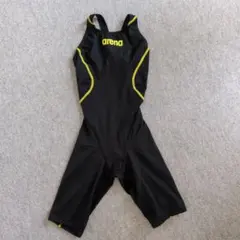arena スポーツ用水着