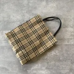 チェック柄バーバリー