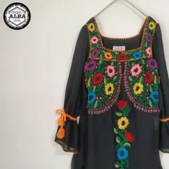 【美品】メキシカンワンピース　花柄　ボタニカル柄　刺繍　エスニック　黒　ブラック