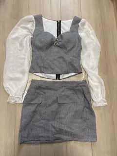 チェック柄シースルートップスとスカートセット ドレス