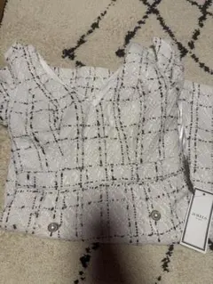 Jewelsホワイト系 チェック柄 ミニドレス