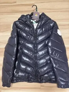 MONCLER ネイビー ダウンジャケット フード付き