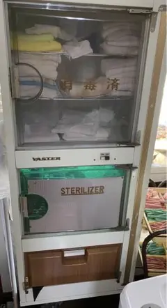 紫外線殺菌庫おしぼり保管庫YASTERヤスター通電確認済　原則引取　発送は要相談