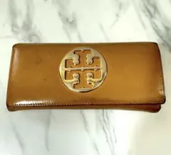 トリーバーチ 長財布 ロゴ金具 ベージュ系 レザー