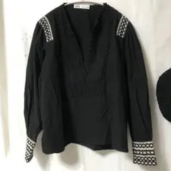 ZARA レースブラウス　ブラック　ボタン