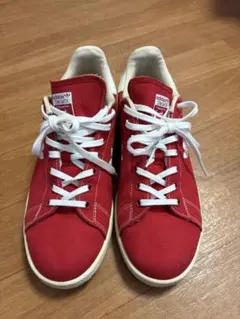 adidas スタンスミス　レッド スニーカー