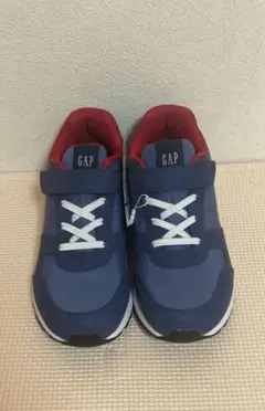 【新品】GAP ジュニア スニーカー　22cm