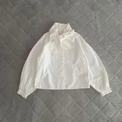 メリージェニー　フリルリボン　ボウタイ　ブラウス　ホワイト