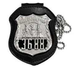 ケ*ス様 BERKELEY POLICE 112 セカンドバッジ - メルカリ
