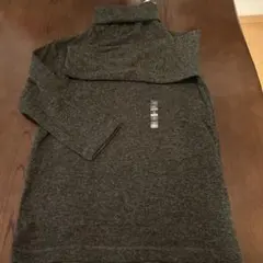 UNIQLO Mサイズ　ニットフリースハイネックチュニック　Olive