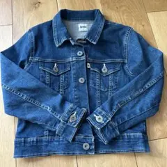 Item thumbnail for item 942981ea-f3c6-41f4-b3bb-5312bba367bb