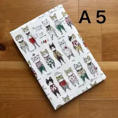 【Ａ５】ハンドメイドブックカバー★おしゃれキャット★猫柄